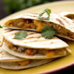 Cheesy Chicken Quesadillas: A Flavorful Tex-Mex Delight
