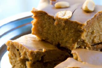 Irresistible Gluten-Free Peanut Butter Blondies Recipe