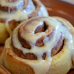 Deliciously Low-Carb: How to Make Keto Cinnamon Rolls