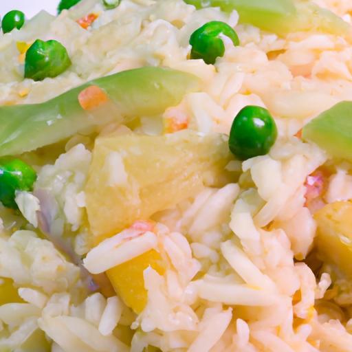 Tropical Twist: Exploring the Flavors of Thai Pineapple Fried Rice