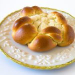 Twist & Taste: Crafting the Perfect Keto Braided Brioche