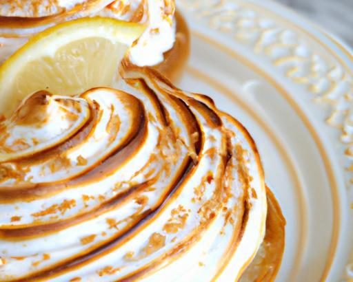 Zesty Keto Lemon Meringue Tartlets: A Low-Carb Delight